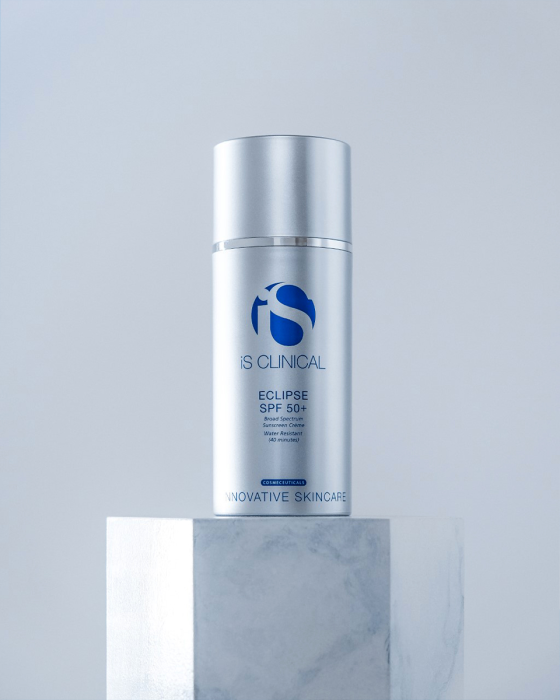 IS Clinical Eclipse SPF 50