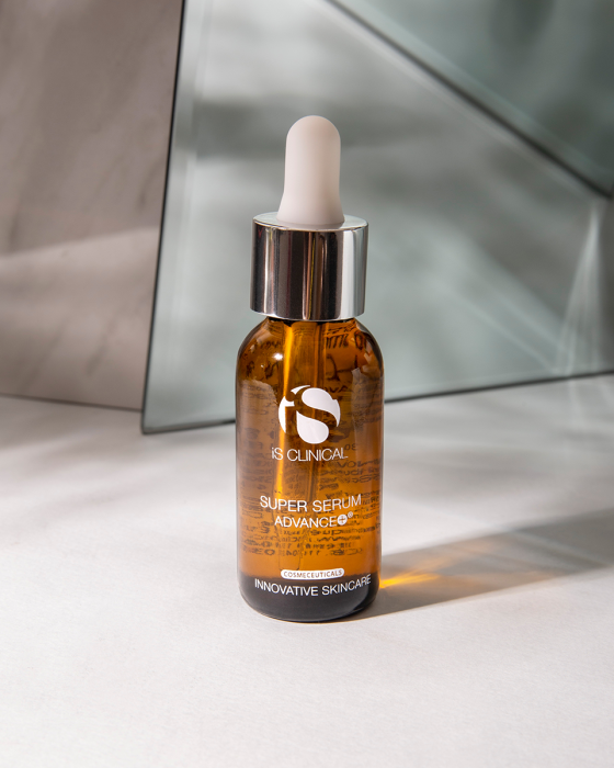 IS Clinical Super Serum Advance+ Travel  15ml